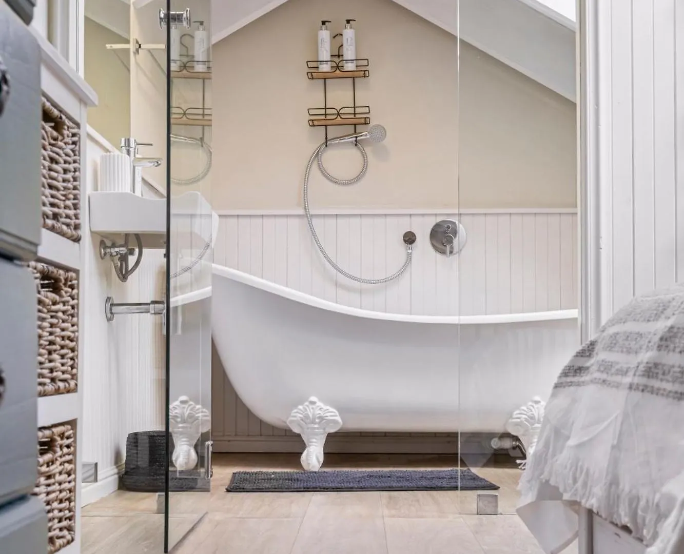 Kalk Bay Condo At The Majestic